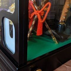 【美品】五月人形　兜飾り　陣羽織付き　写真立て付き　こどもの日　早い物勝ち！の画像