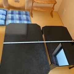 テーブル　小の画像