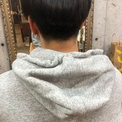 本日4/20 20:30刈り上げメンズカット無料