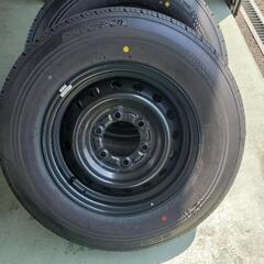 ハイエース新車外しタイヤホイール❗