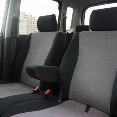 乗りやすいです！珍しいパープルのお車！エアロも付いてます！