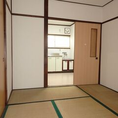  ちょっと訳あり、竹田駅・竹田小学校近くの便利な貸家 - 京都市
