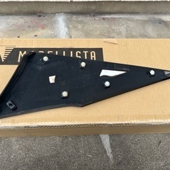 🟥　プリウス 50 左 クオーター クォーター パネル 左 中古 画像参照の画像
