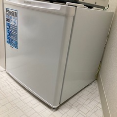 ミニ冷蔵庫あげますの画像