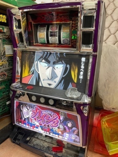 取引中  パチンコ台 カイジ2ジャンク品 映像映ります メダル付き しげん屋