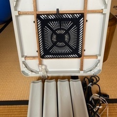 こたつ　　正方形