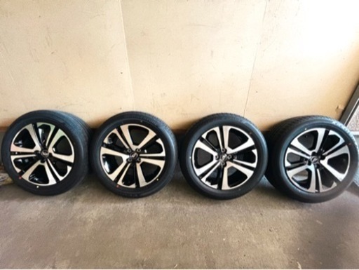 4月いっぱい格安‼️夏タイヤホイールセット 新車外し‼️ 195 60R 17