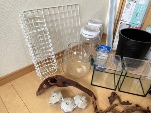 アクアリウム用品等 (水槽･ライト･エアーポンプ･流木等)