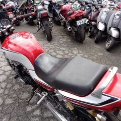 NO.4236　ＣＢ７５０　ＲＣ４２　空冷４サイクルＤＯＨＣ１６バルブ４気筒７５０ｃｃ　バックステップ　ライトバイザー　ヨーロピアンウィンカー　レッド＆ホワイト　☆彡の画像