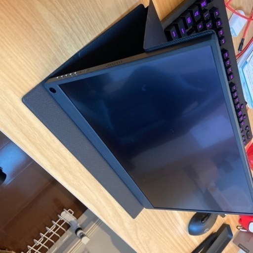 モバイルモニター　EVICIV  15.6インチ