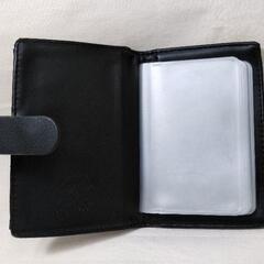 定価¥1900程度　カードケースの画像