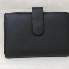 定価¥1900程度　カードケースの画像