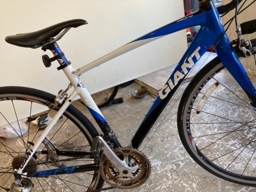 【GIANT DEFY3 前後タイヤ新品！】アルミフレーム　700×28c 24段変速　ロードバイク　ブルー