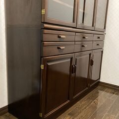 飛騨高山キツツキマーク　大容量　食器棚　飾り棚の画像