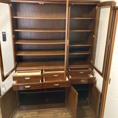 飛騨高山キツツキマーク　大容量　食器棚　飾り棚の画像