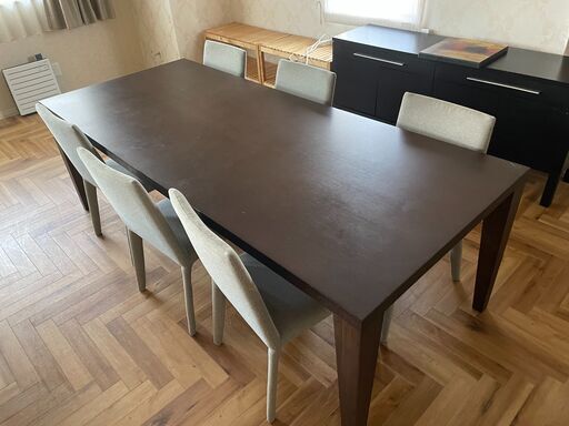 【カリモク】ダイニングテーブル