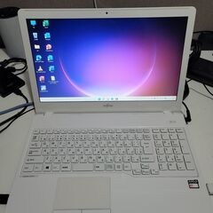 美品6ヶ月保証（Windows 11+Office2021年）FUJITSU　LIFEBOOK　AH30/W