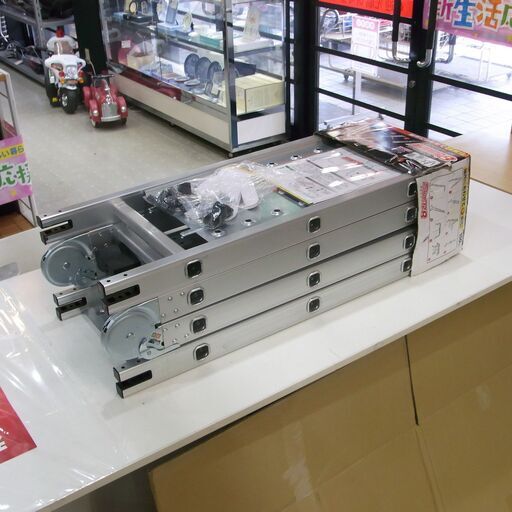 未使用品です。ステップエイト  ステップ8　脚立 はしご DIY 多関節脚立 多機能 折りたたみ 足場 簡単8変化 便利なはしご【モノ市場 東海店】139