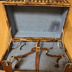 かご　バッグ　ケース　トランクの画像