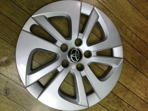 ★トヨタ　プリウス50  純正ホイールキャップ★
