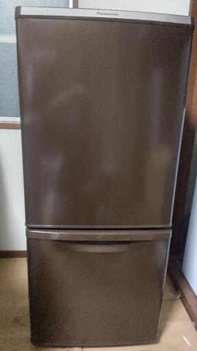 【配達出来ます！】★美品★2013年 Panasonic 冷凍冷蔵庫 138リットル