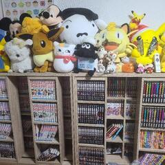 漫画まとめて購入してくれる方のみ！可動式本棚付き！