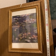 ゴールドの額縁