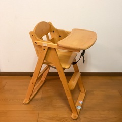 ベビーチェア テーブル付きの画像