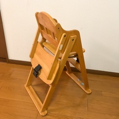 ベビーチェア テーブル付きの画像