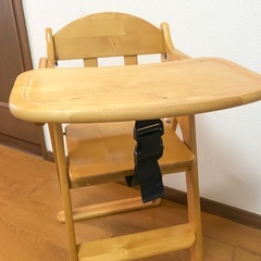 ベビーチェア テーブル付きの画像
