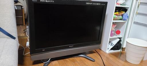 Sharp Aquos 37v 1080p テレビ