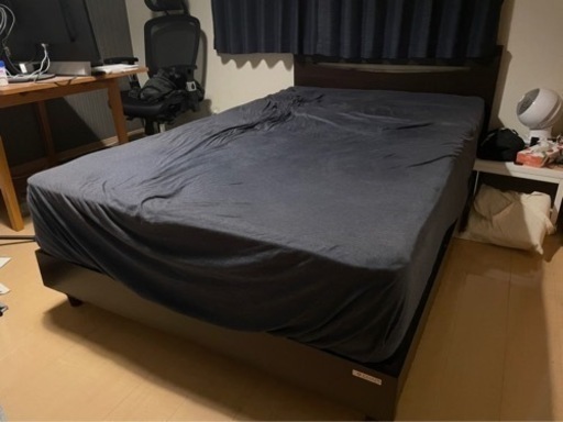 【受渡者決定】セミダブルベッド　マットレス付