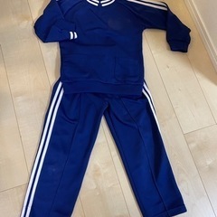 無料　幼稚園　体操着　防災頭巾　ジャージ上下 体操服 長袖　120