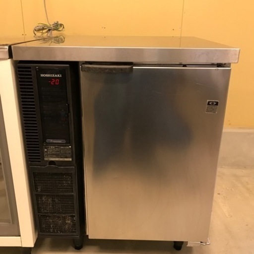 ホシザキテーブル形冷凍庫　FT-63PTE1