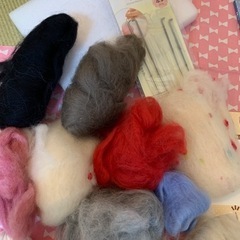 手芸用品色々まとめ売りの画像