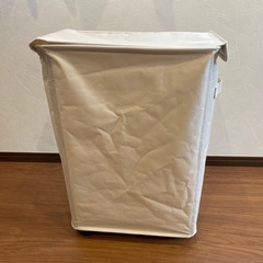 ニトリ　ランドリーボックスの画像