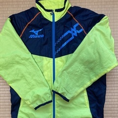 ミズノ　ウインドブレーカー　140