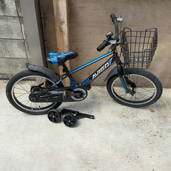 トイザらス　自転車　18インチ　幼稚園から小学校低学年さんに