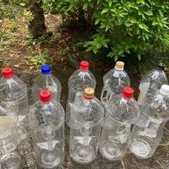 在庫整理の為お値下げ4リットル焼酎ペットボトル１０本の画像