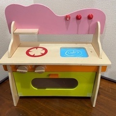 おもちゃ　子供キッチンと作業台　無料