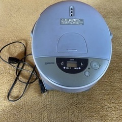 2.2リットルの電気ポットです