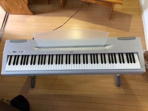 YAMAHA 電子ピアノ　P-60  中古品