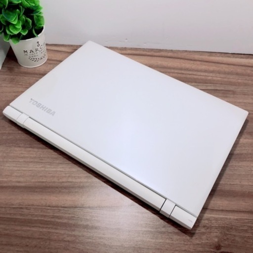 ハイスペi7♡白いTOSHIBAノートパソコン