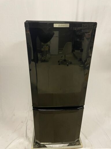 (売約済み)三菱電機/MITSUBISHI 2ドア冷凍冷蔵庫 MR-P15Z-S 146L 冷蔵3段棚 大容量ボトムフリーザー 大容量ドアポケット LED照明 2016年製