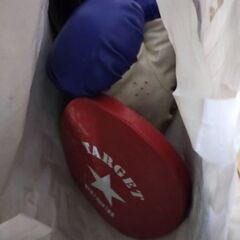早いもの勝ち！サンドバッグ　ミットとグローブ付き　下に水を入れて重りにする本格タイプですの画像
