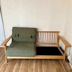 カーキ2人掛けソファー譲ります！の画像