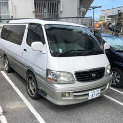 ハイエース100系　2台