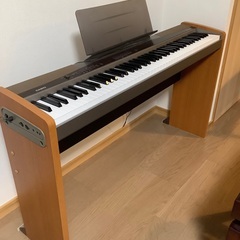カシオ電子ピアノ Privia  PX-100  差し上げます