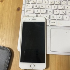 iPhone 充電すれば使えるはずですが確証はありません。
