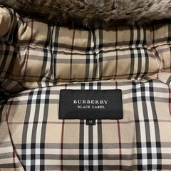 ダウンジャケット Burberryの画像